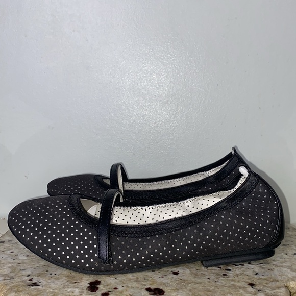 Rialto ‘Alicia’ Women’s Ballet Flats Black Adjustable Velcro Straps Size 7.5 - Picture 9 of 12